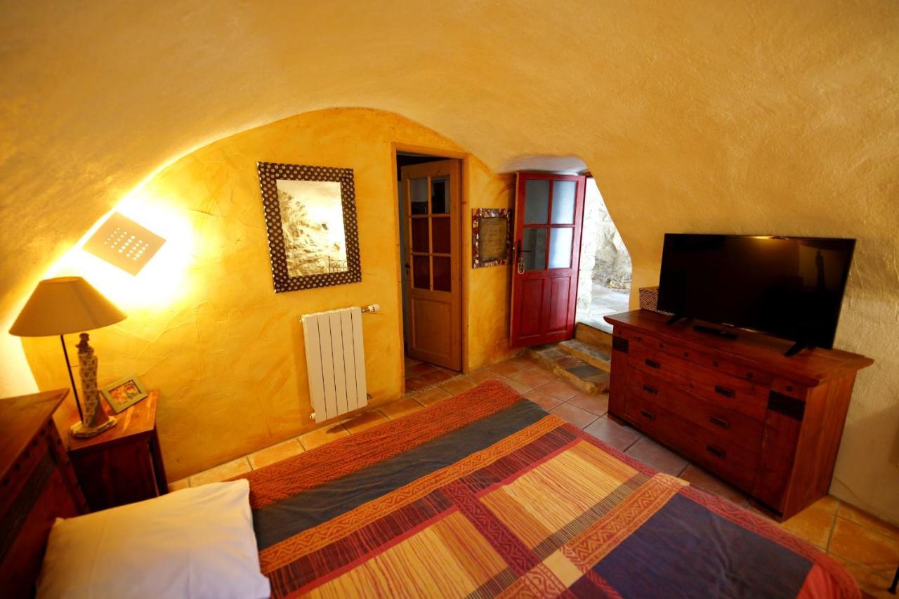Mas de Coulet Bed and Breakfast Brissac Exterior foto