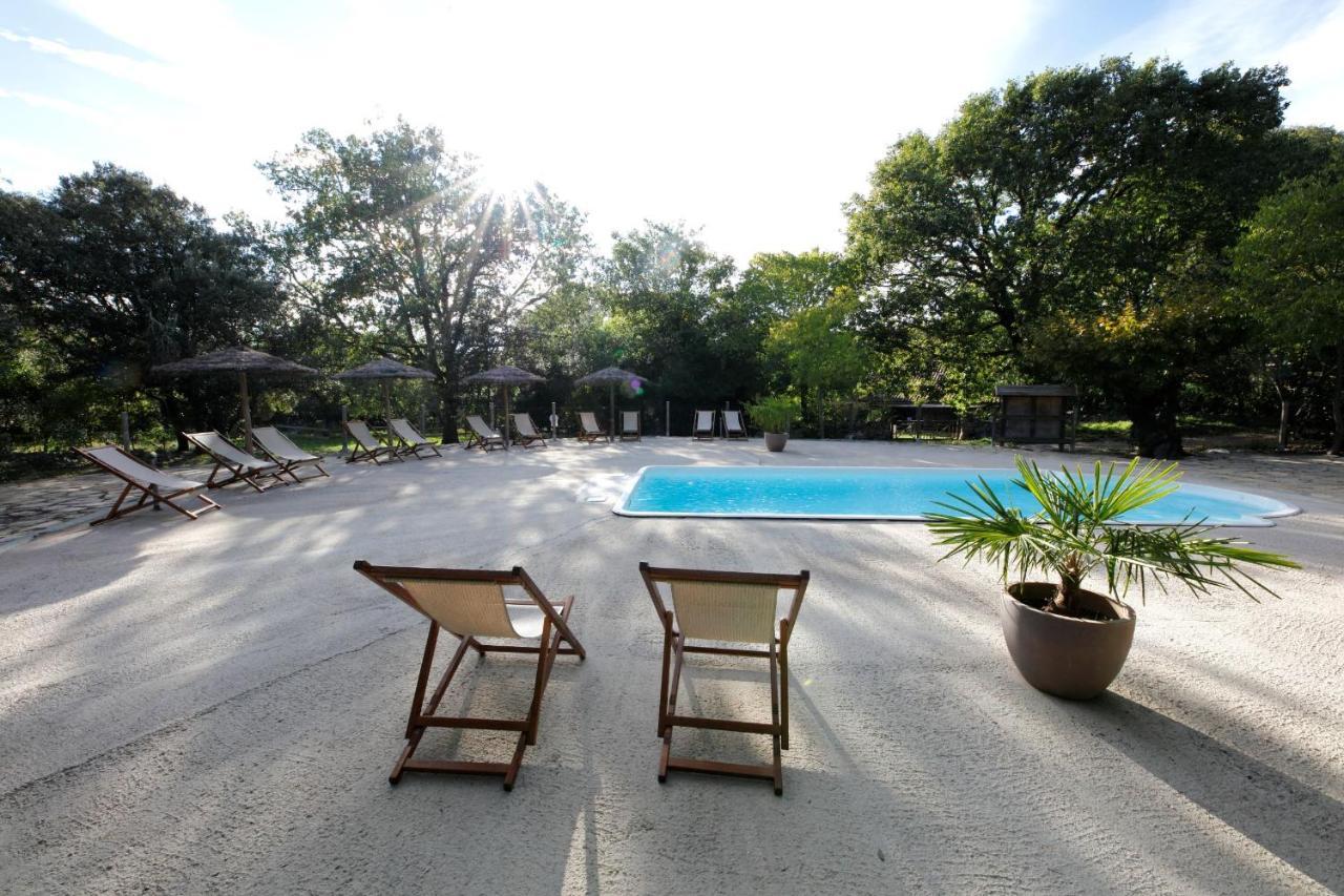 Mas de Coulet Bed and Breakfast Brissac Exterior foto